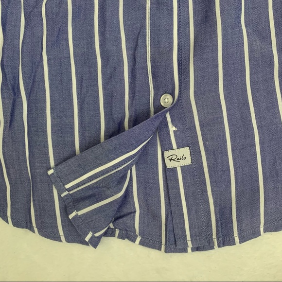 3/$50 NWOT Rails Open Shoulder Button Down Shirt - Picture 5 of 6